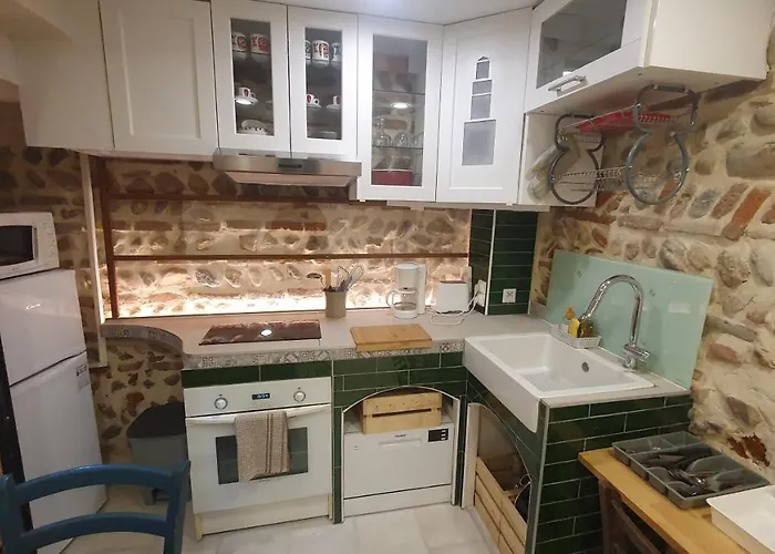 펜션 Typique Maison En Coeur De Village Proche Des Plages